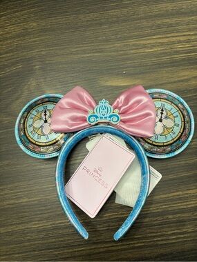 Loungefly Disney Princess Stained Glass Collection Cinderella Ears. NWT